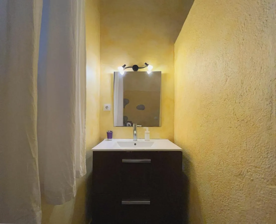 Lolita Bcn Apartment En El Eixample Barcellona Spagna
