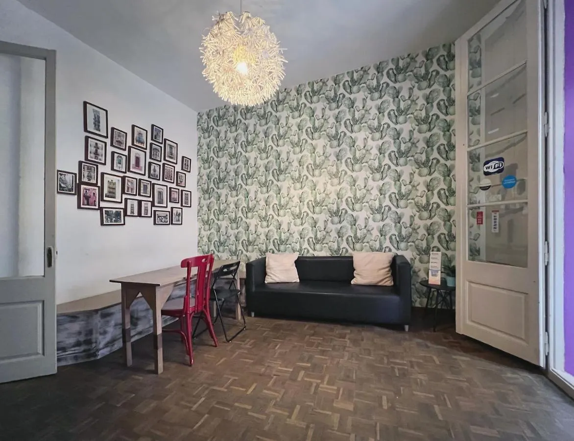 Lolita Bcn Apartment En El Eixample Barcellona Spagna